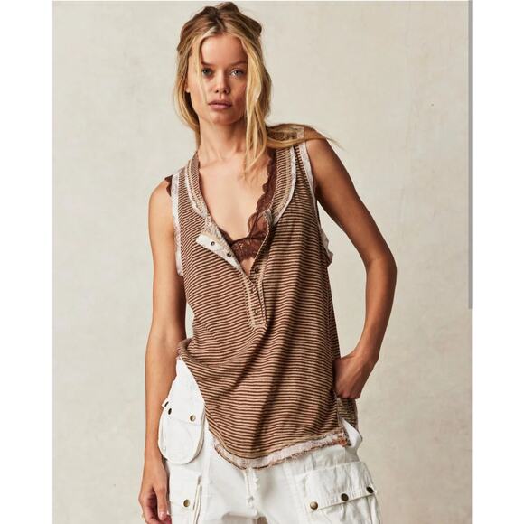 We The Free Love Language Linen Blend Henley Tank NWT - Picture 1 of 6